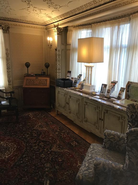 Edgewood Manor Inn Bed And Breakfast Провіденс Екстер'єр фото